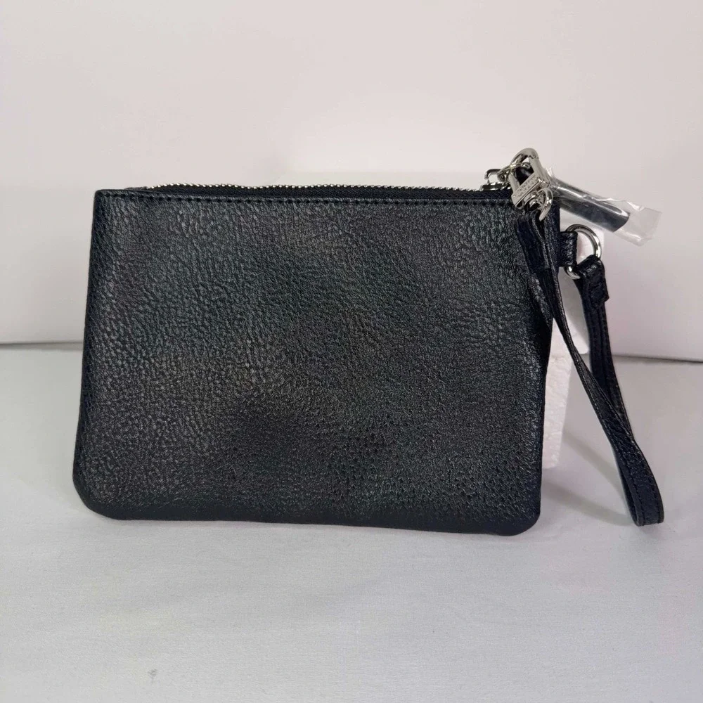 Steve Madden Black Zipper Wristlet New Without Tags!